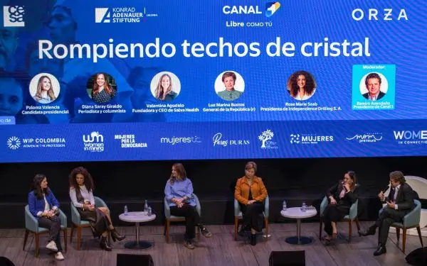 Video | Rompiendo techos de cristal: mujeres líderes reflexionaron junto a Paloma Valencia sobre democracia y participación