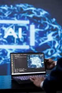 La obsesiva búsqueda de la perfección: por qué la disrupción y la creatividad no pueden ser delegadas a la IA